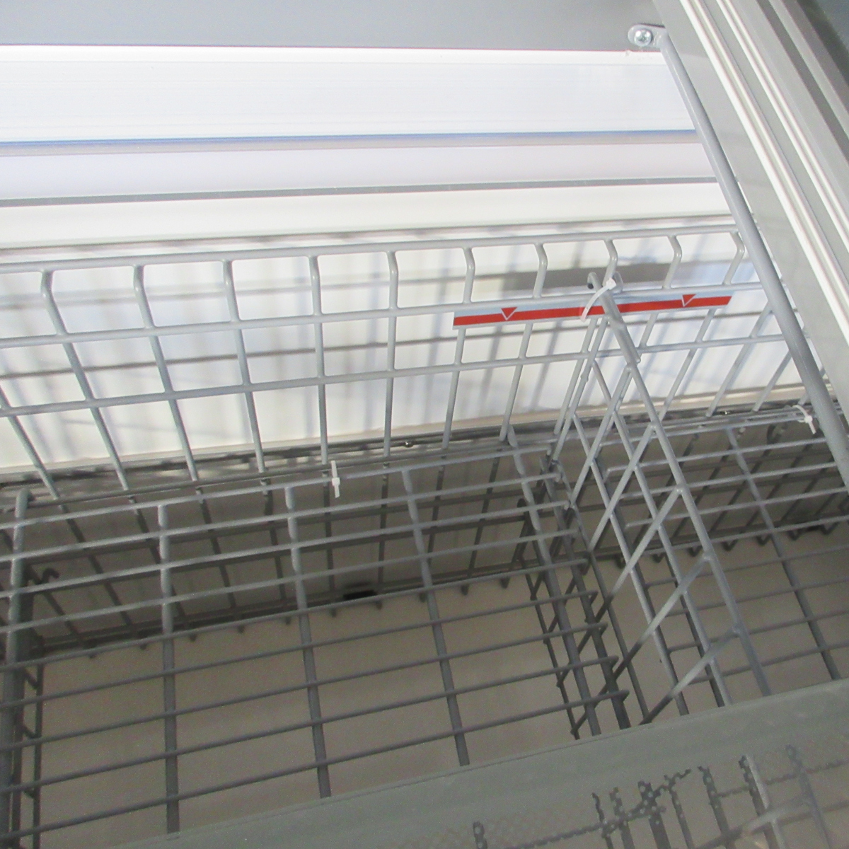 Internal storage grid rack