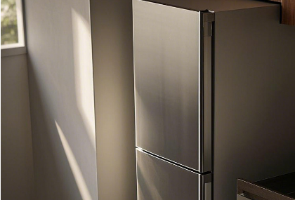 upright fridge
