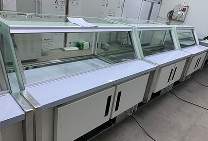 ice cream cabinet